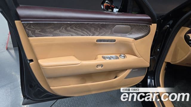 Genesis G90 2023 — Şəkil 20/31