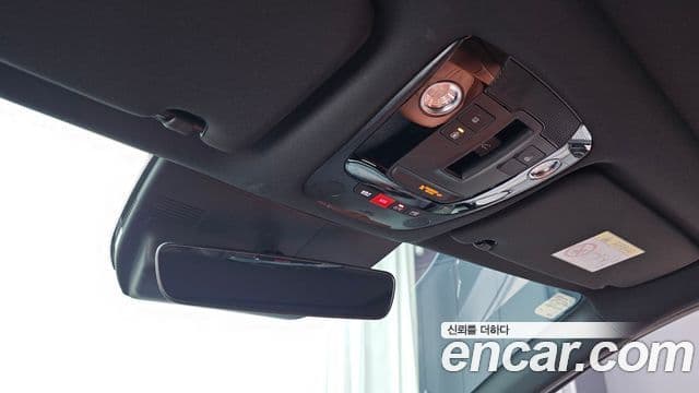 Kia K5 2024 — ფოტო 17/20