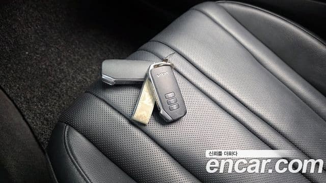 Kia K8 2022 — Photo 26/33