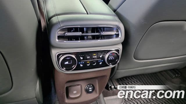 Genesis GV80 2020 — Şəkil 8/38