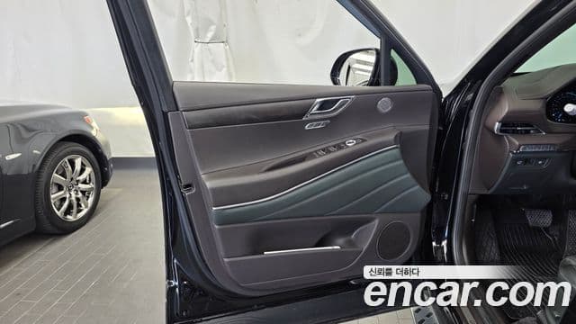 Genesis GV80 2020 — Şəkil 24/38