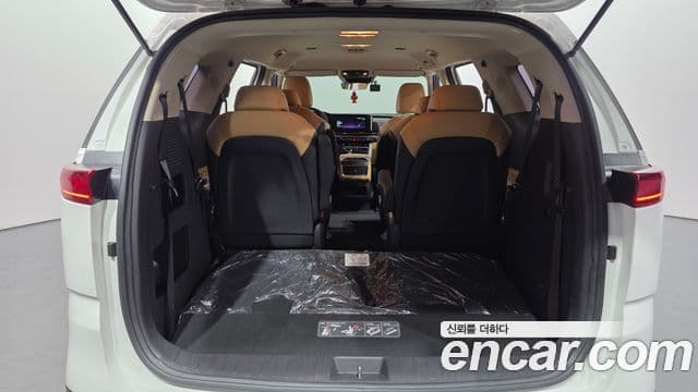Kia Carnival 2022 — Şəkil 15/20