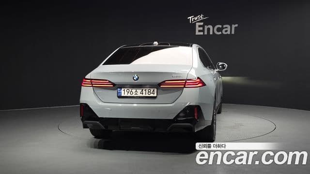 BMW 5 Series 2024 — Şəkil 4/20