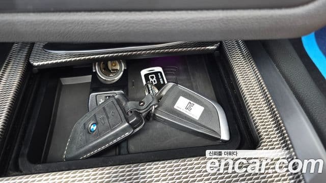 BMW Z4 2020 — Фото 12/20