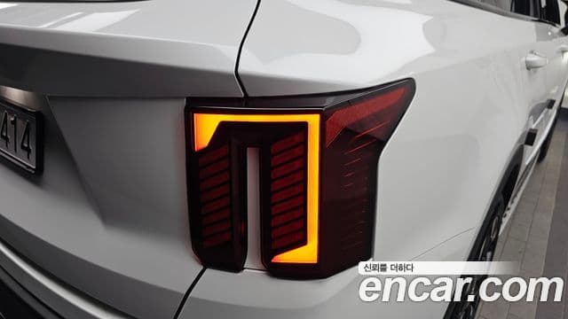 Kia Sorento 2024 — Şəkil 25/31