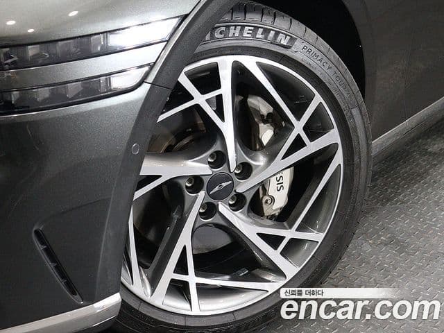 Genesis G90 2022 — фото 19 из 20