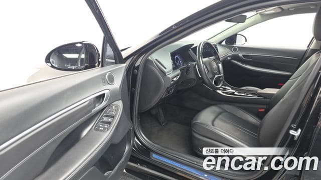 Hyundai Sonata 2022 — Şəkil 10/20