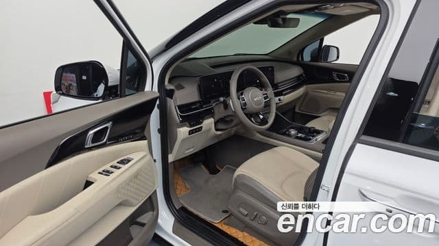 Kia Carnival 2024 — ფოტო 10/20