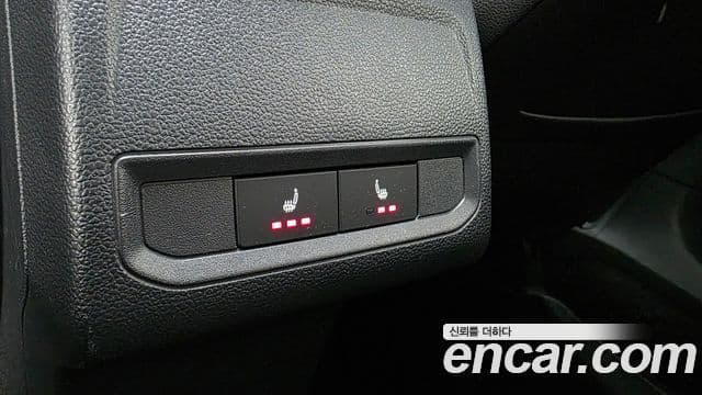 Volkswagen Jetta 2024 — ფოტო 17/20