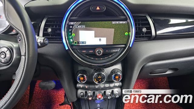 Mini Cooper S 2020 — Фото 14/20