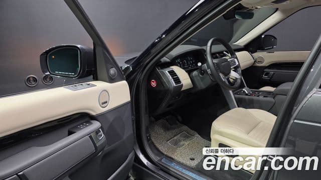 Land Rover Discovery 5 2022 — Şəkil 10/20