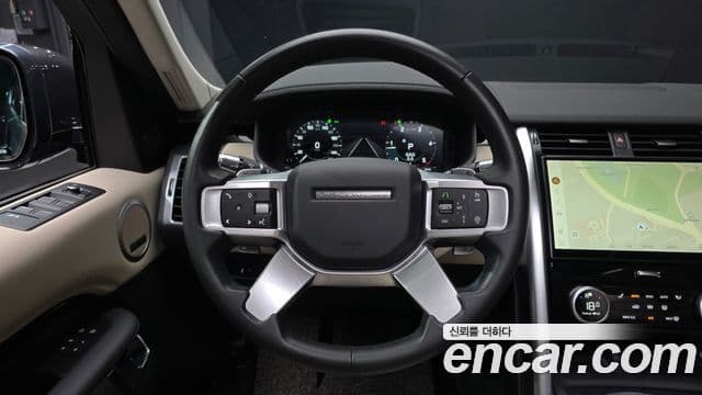 Land Rover Discovery 5 2022 — ფოტო 13/20