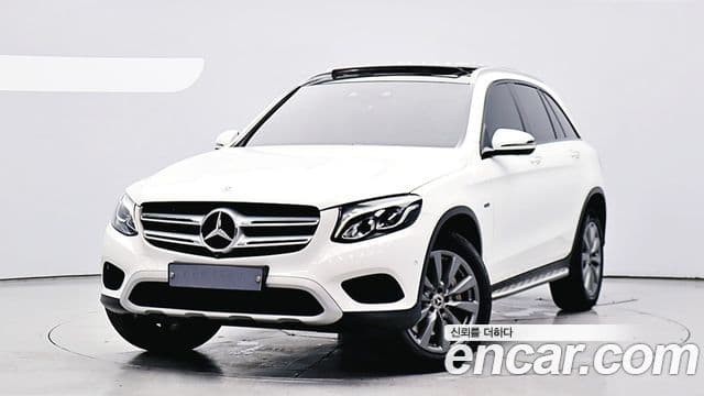 Mercedes-Benz GLC-Class 2019 — Şəkil 1/20
