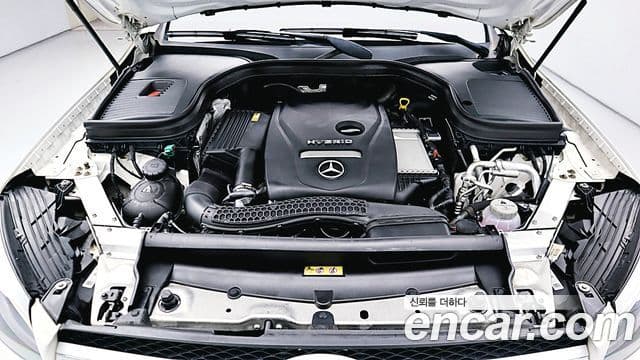Mercedes-Benz GLC-Class 2019 — Şəkil 6/20