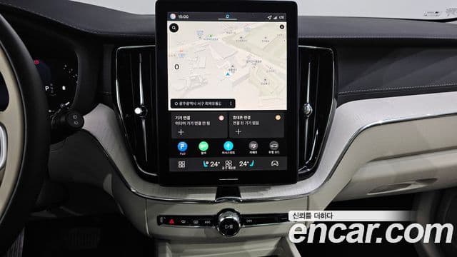 Volvo XC60 2025 — ფოტო 12/20