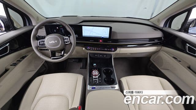 Kia Carnival 2024 — Photo 32/34