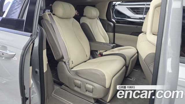 Kia Carnival 2024 — Photo 6/34