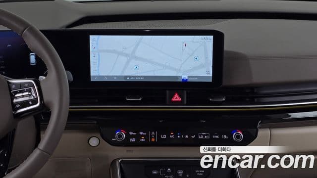 Kia Carnival 2024 — Photo 3/34