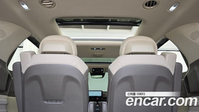 Kia Carnival 2024 — Photo 30/34