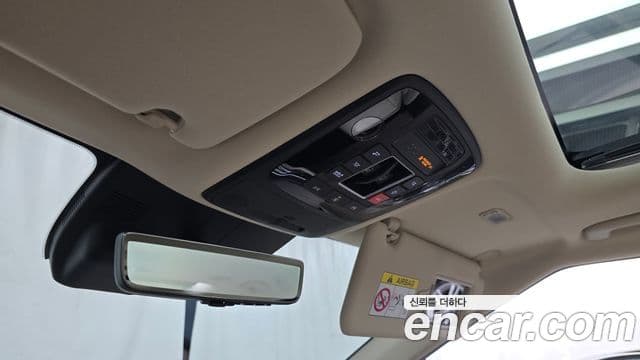 Kia Carnival 2024 — Photo 23/34