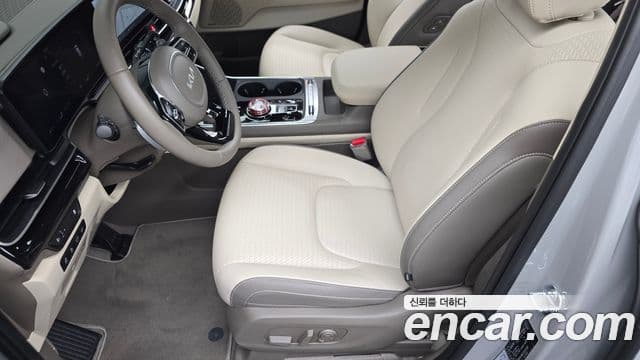 Kia Carnival 2024 — Photo 2/34