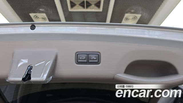 Kia Carnival 2024 — Photo 26/34
