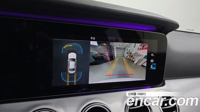 Mercedes-Benz E-Class 2020 — Фото 15/20