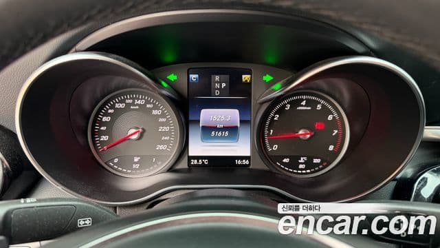 Mercedes-Benz C-Class 2018 — Фото 6/20