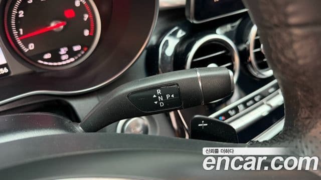 Mercedes-Benz C-Class 2018 — Фото 7/20