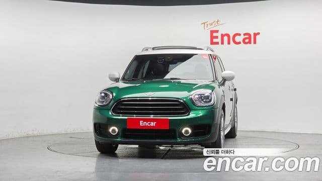 Mini Cooper Countryman 2020 — Фото 2/20