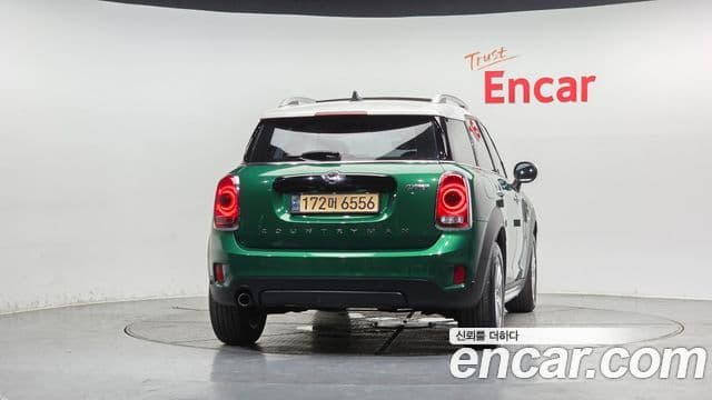 Mini Cooper Countryman 2020 — Фото 3/20