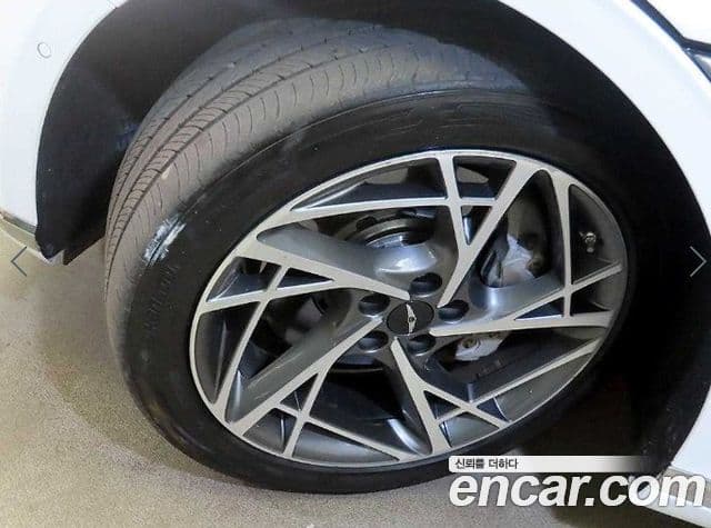 Genesis G90 2022 — фото 11 из 20