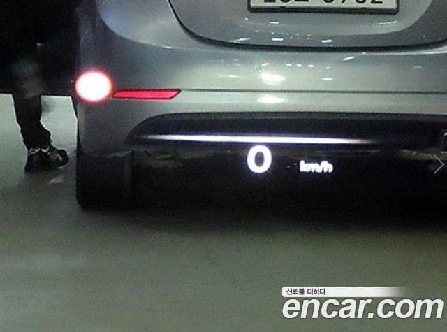 Genesis G90 2022 — Şəkil 15/20