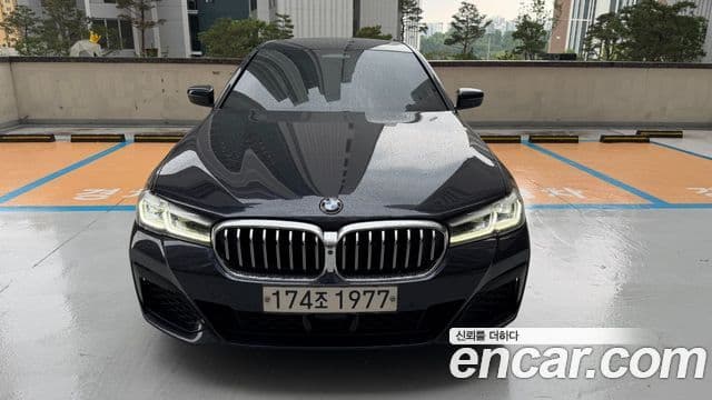 BMW 5 Series 2021 — ფოტო 2/20