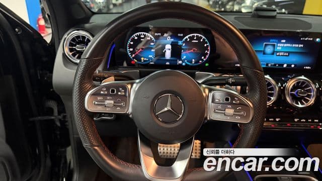 Mercedes-Benz GLB-Class 2023 — Şəkil 20/20