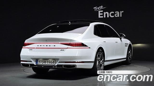 Genesis G90 2022 — Şəkil 2/20