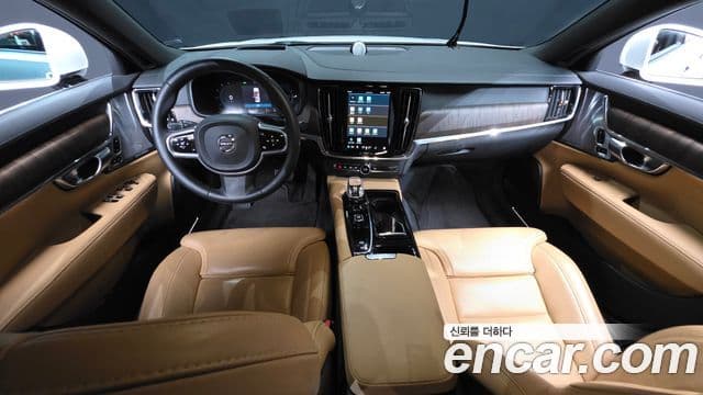 Volvo S90 2022 — ფოტო 13/20