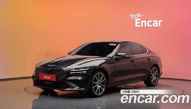 Genesis G70 2022 — фото 1 из 20