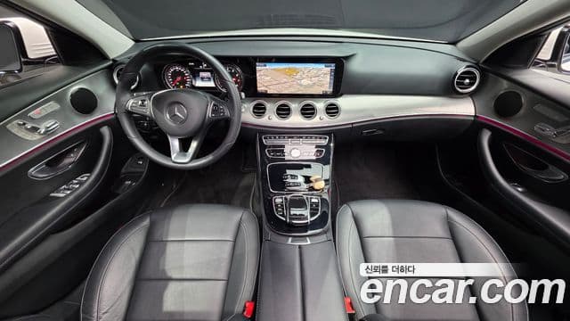 Mercedes-Benz E-Class 2018 — Фото 7/20