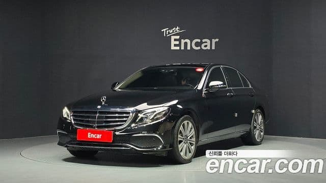 Mercedes-Benz E-Class 2019 — Şəkil 1/20