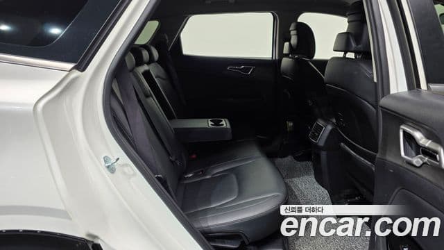 Kia Sportage 2024 — фото 12 из 20