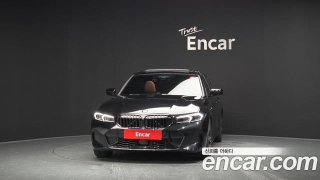 BMW 3 Series 2024 — Photo 20/35