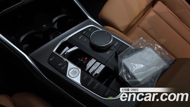 BMW 3 Series 2024 — Photo 14/35
