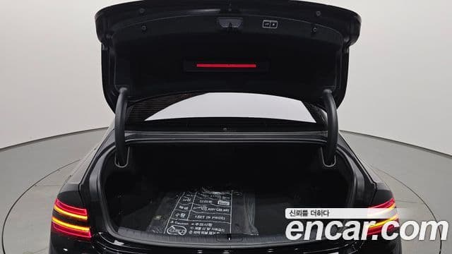 Genesis Electrified G80 2022 — ფოტო 20/20