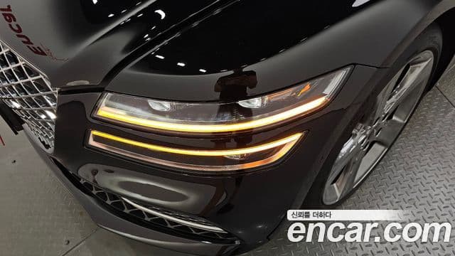 Genesis G80 2022 — Photo 29/31