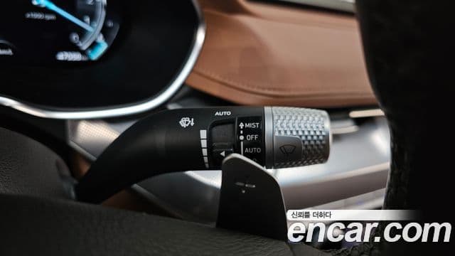 Genesis G80 2022 — Photo 31/31