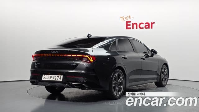 Kia K5 2022 — Şəkil 2/20