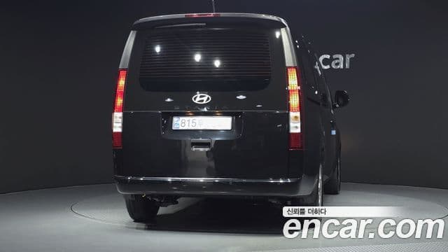 Hyundai Staria 2025 — ფოტო 4/20