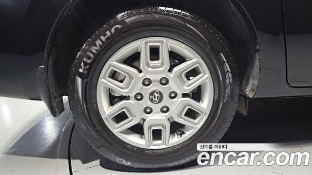 Hyundai Staria 2025 — ფოტო 5/20