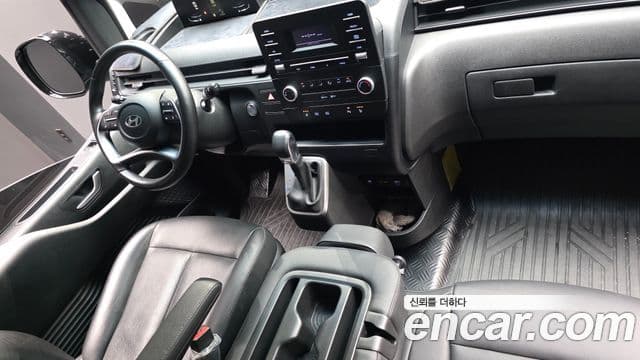 Hyundai Staria 2025 — ფოტო 7/20